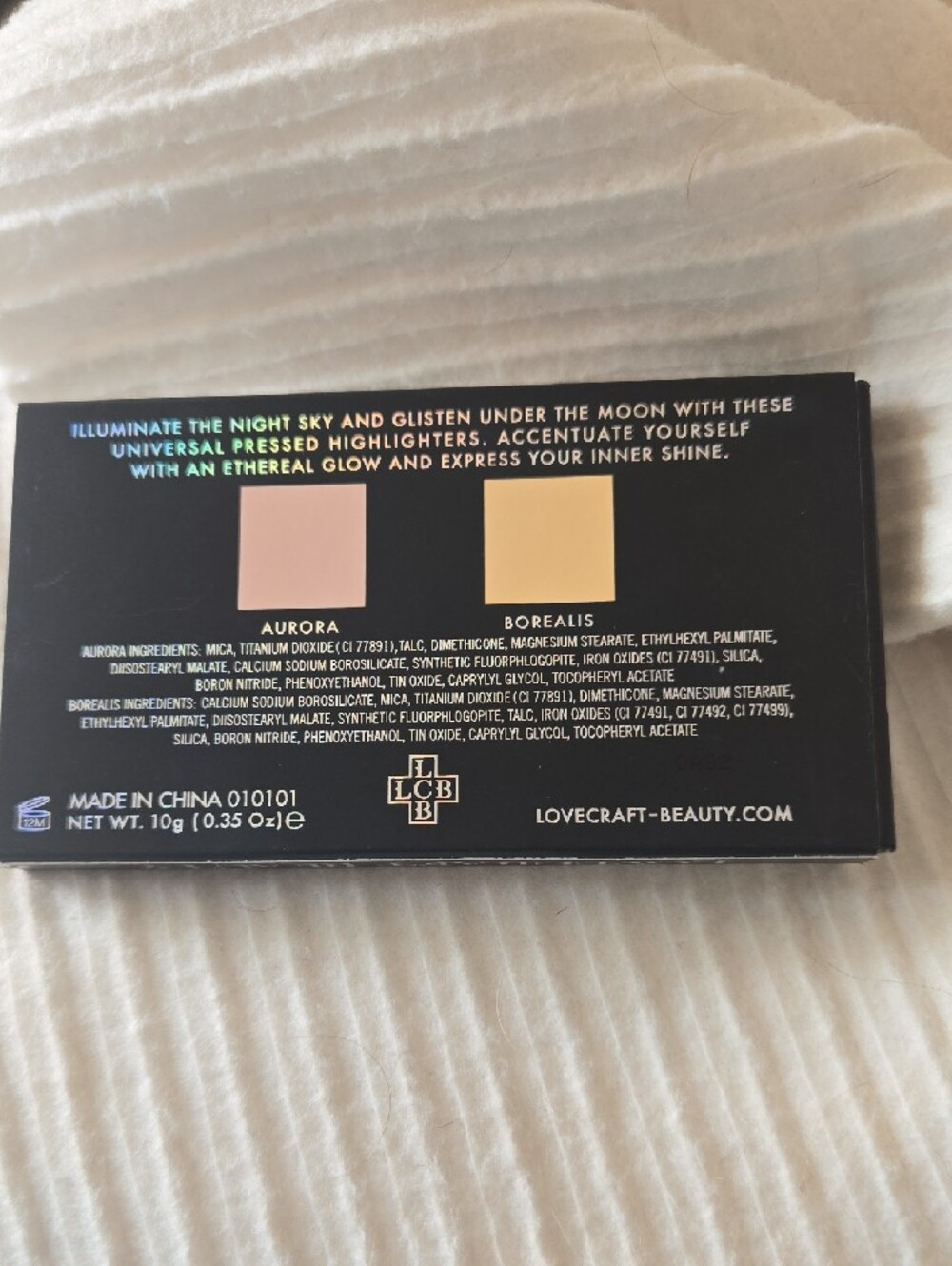 Lovecraft Beauty Highlighter Palette - Picture 3 of 6